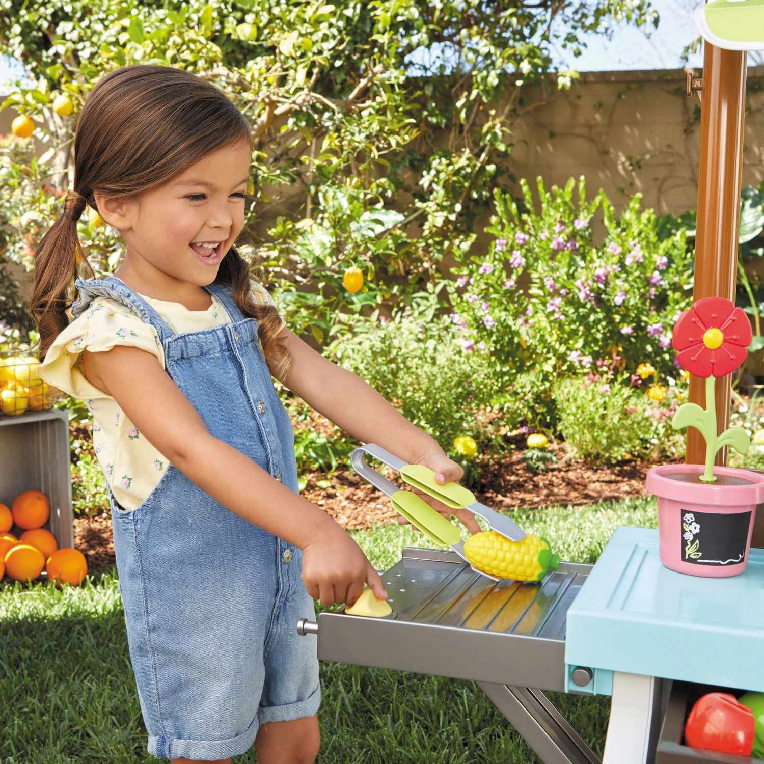 Little Tikes 3-in-1 Garden to Table Market Toy - Image 4