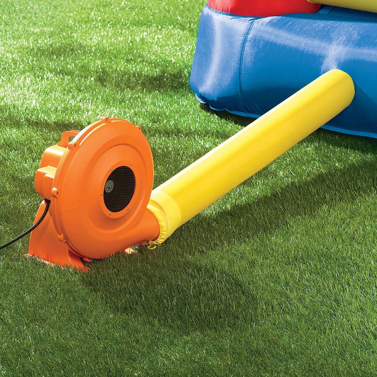 Little Tikes Jump 'n Slide Bouncer Toy - Image 7