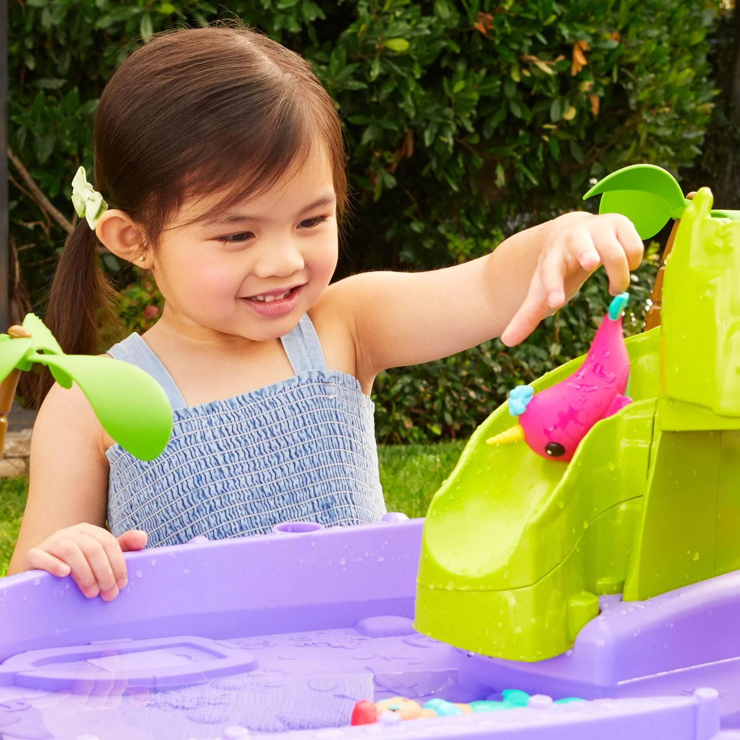 Little Tikes Mermaid Island Wavemaker Water Table Toy - Image 5