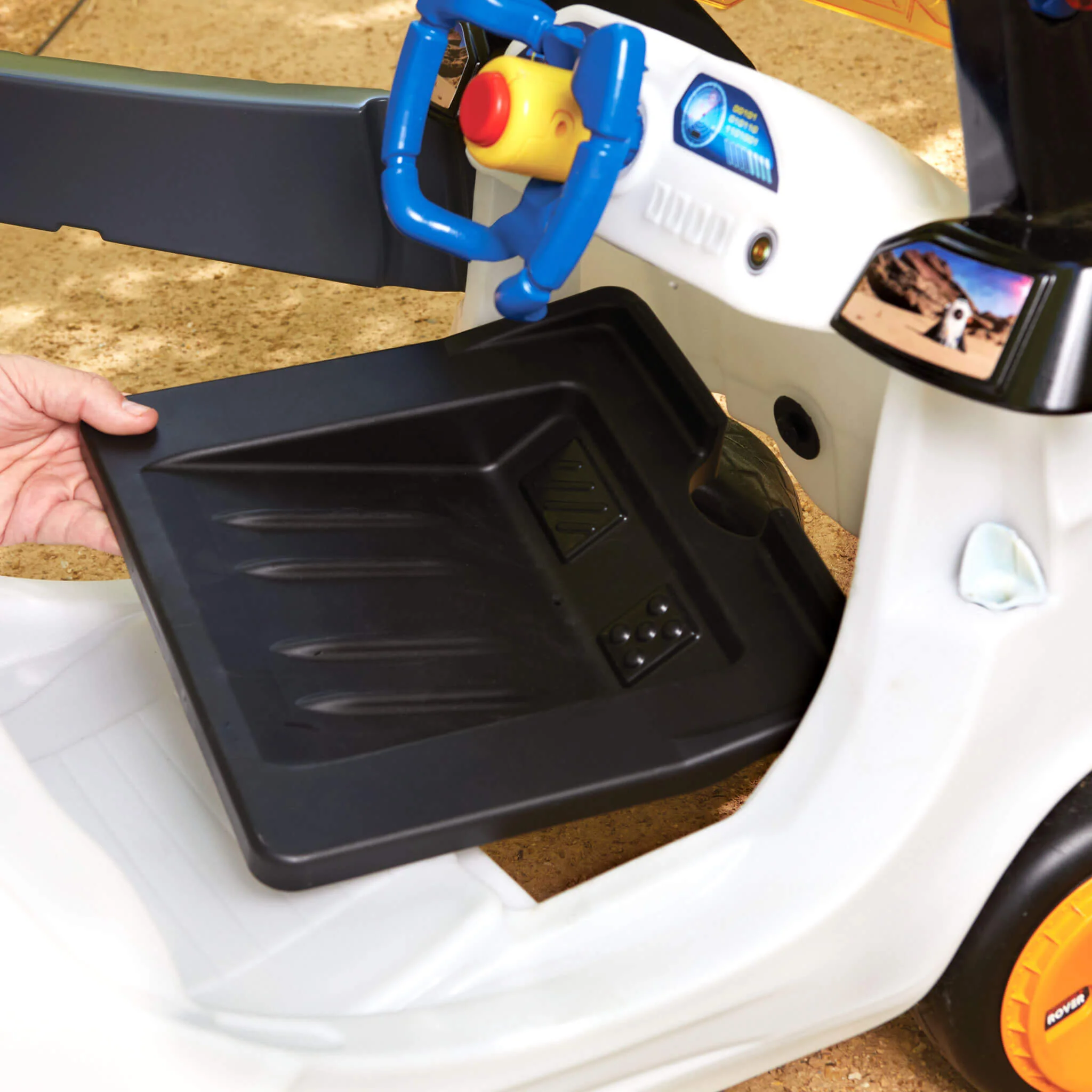 Little Tikes Adventure Rover Dish - Image 5