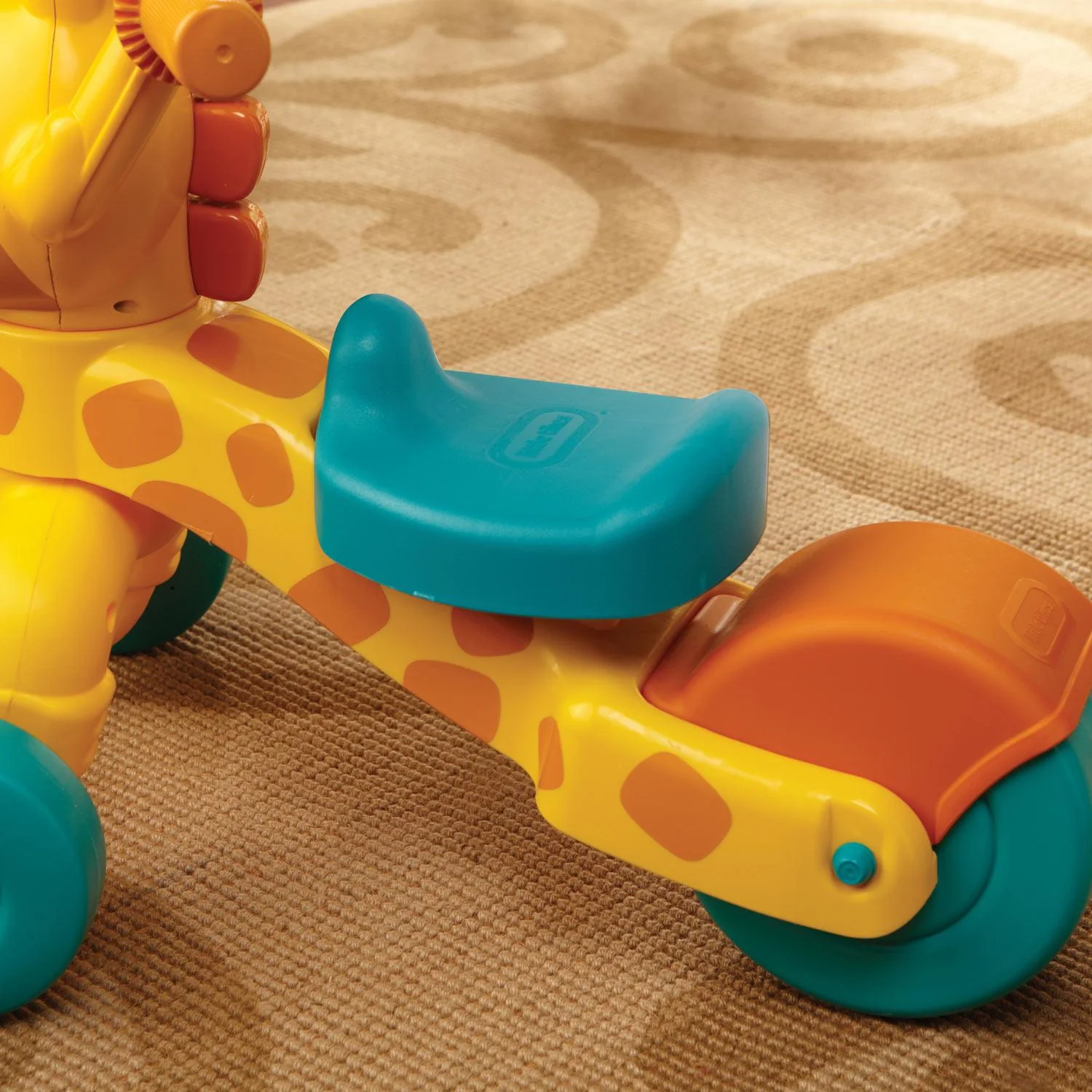 Little Tikes Go & Grow Lil' Rollin Giraffe Toy - Image 3